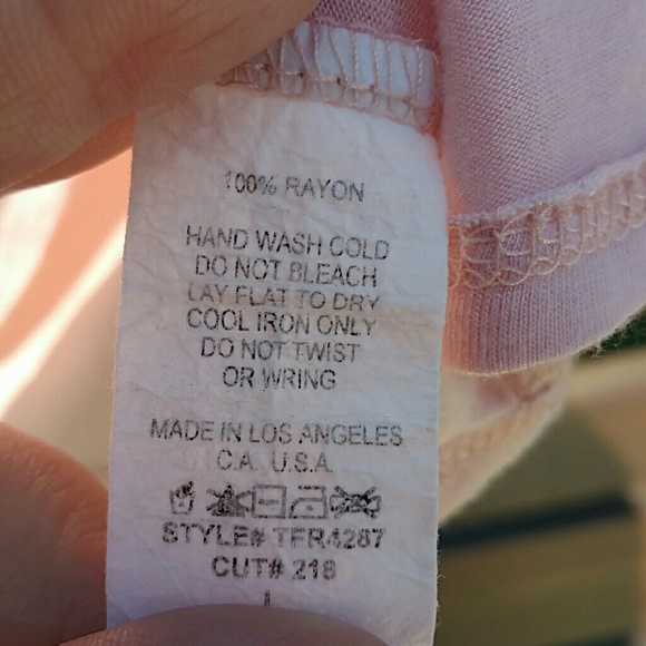 French Pastry crop top graphic pink California - Picture 4 of 7